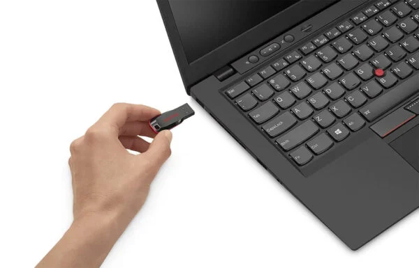 SanDisk Cruzer Blade USB Flash Drive 8GB  (Refurbished) - Image 2