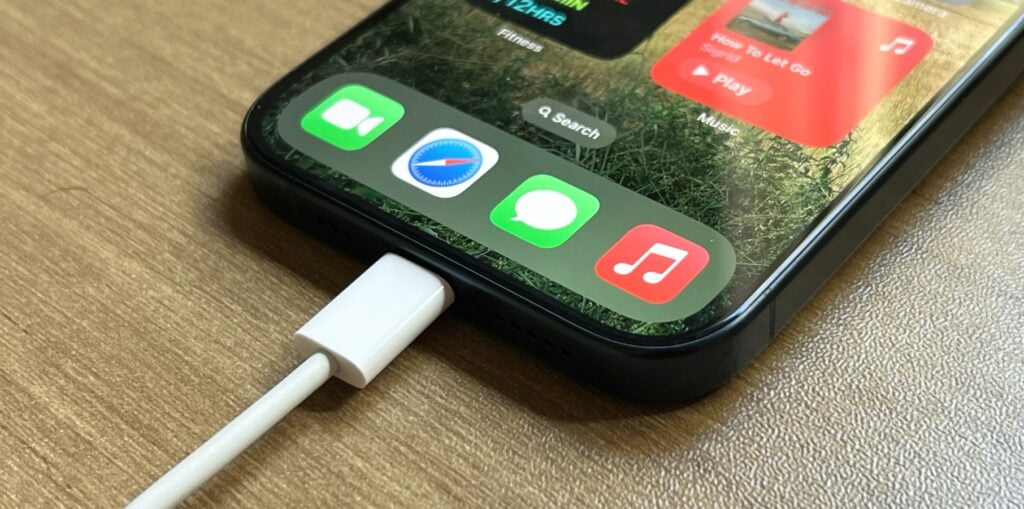 Tests show these portable phone chargers are a waste of money
