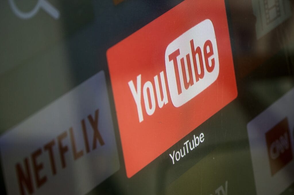 YouTube knows videos are blurry for some users and is working on a fix