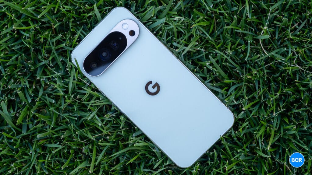 Google Pixel 10 Pro XL Review: The Big-Screen Android Phone To Beat