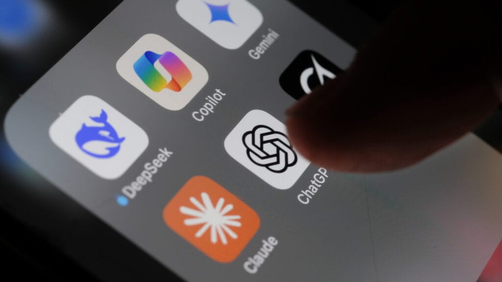 5 Expert Tips To Have ChatGPT Help Manage Your Schedule